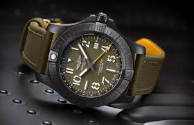 Replica Breitling Avenger Watches